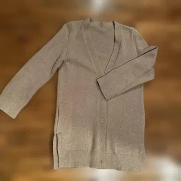 FOXEY new york 베이지 V넥 롱 가디건