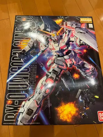 RX-0 유니콘 건담 MG 1/100 미조립품