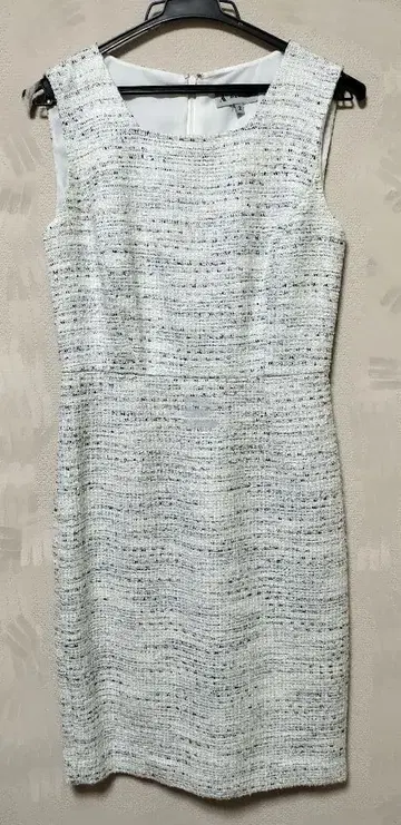 Ava & Aiden 라메 혼방 트위드 슬리브리스 원피스 결혼식 36