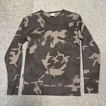 AVIREX 카모 패턴 긴팔 티셔츠 M