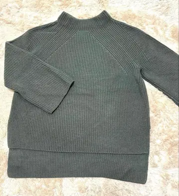 BATONER 울 니트 그린 소매 넓은 바토너