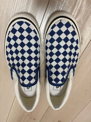 VANS 체크 무늬 슬립온