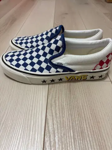 Vans 체크 무늬 슬립온