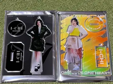 이치 아크릴 스탠드 2개 세트