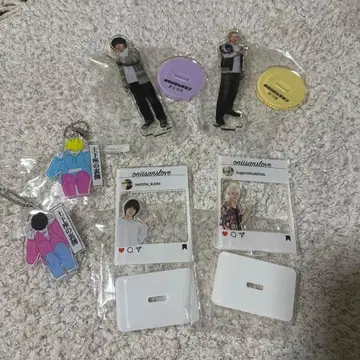 오빠들 러브 오니러브 아크릴 스탠드 아크릴 키링