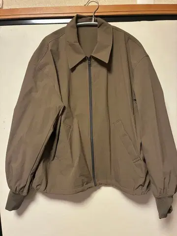 컨비니언스 웨어 브라운 M 사이즈 점퍼