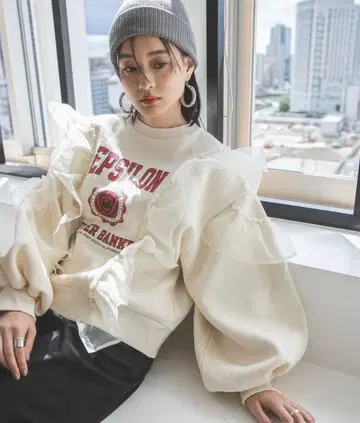 bohmal 이소재 프릴 속기모 맨투맨