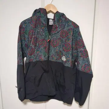 CHUMS 허리케인 우탄 후드 부착 자켓 S