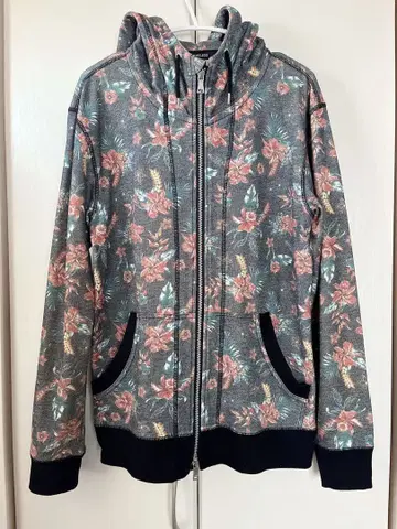 LOVELESS 플라워 프린트 집업 후드티 꽃무늬