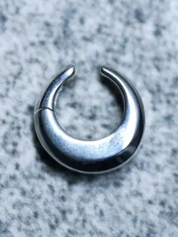 OX JEWELRY High-End Ear Caff