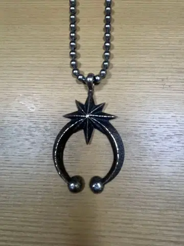 아론 앤더슨 목걸이 실버