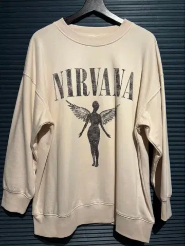 NIRVANA 맨투맨 M 사이즈 크림색