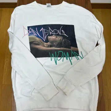 아리아나 그랑 TOUR 맨투맨 트레이닝복