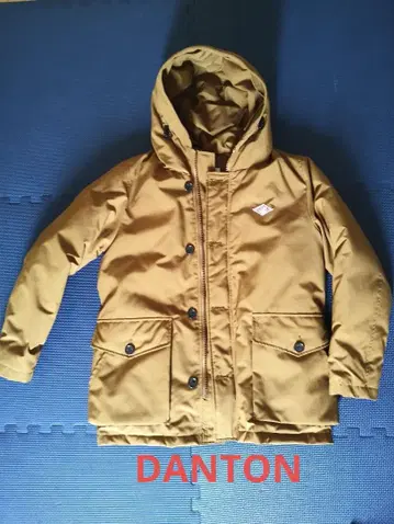 단톤 다운 자켓 탈부착 후드 부착