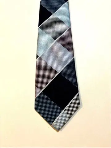 BLACK LABEL CRESTBRIDGE 체크 패턴 넥타이