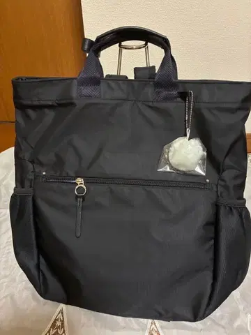 블랙 백팩 Kanana project