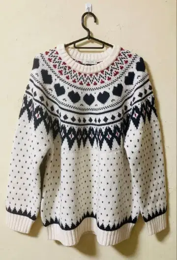 FREAK'S STORE 하트 무늬 긴팔 스웨터