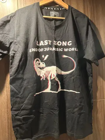 glamb T셔츠 블랙