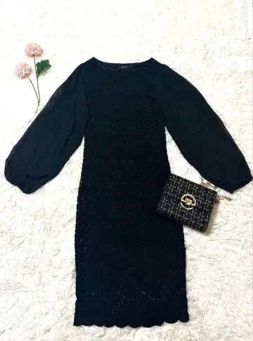 17. GINA 블랙 긴팔 원피스