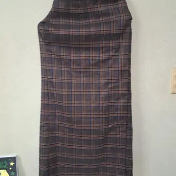 체크 롱 스커트