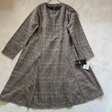 새상품급 SANS FIN 체크 무늬 롱 플레어 원피스 그레이 [ M ]