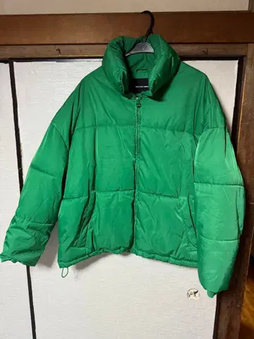 Zara 그린 다운 자켓