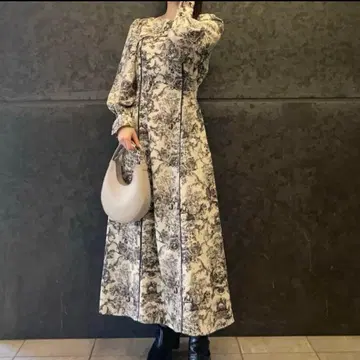 [새상품급] 라그나문 꽃무늬 원피스