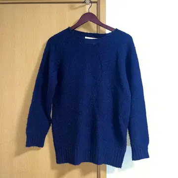 스코틀랜드산 스웨터