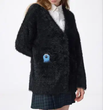 GU 퍼펫순순 블랙 가디건 M 사이즈