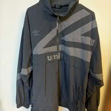 umbro 블랙 아노락 자켓
