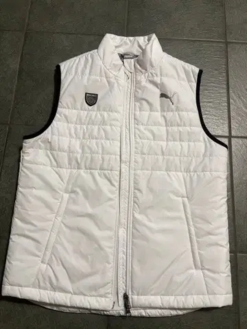 새상품급 PUMA 화이트 베스트