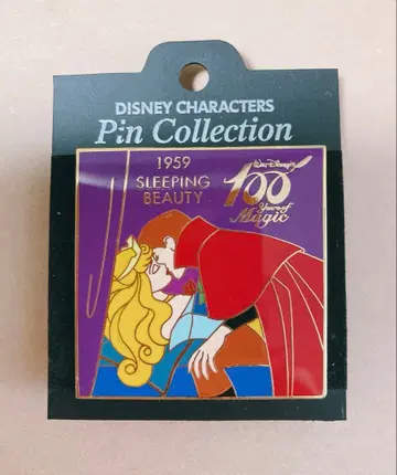 [ 잠자는 숲속의 미녀 ] 오로라 공주 & 필립 왕자 핀 배지