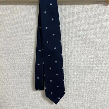 Luca & Sons 네이비 별 패턴 넥타이
