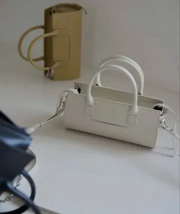 [ 새상품급 ] willfully 숄더백