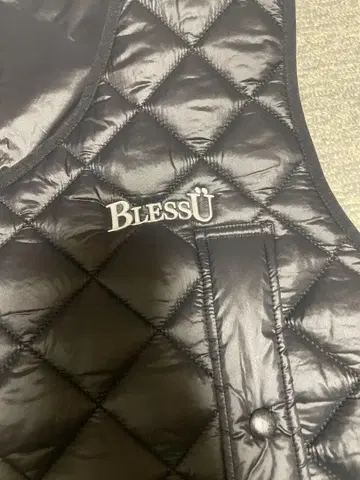새상품 BLESSU 블레스 블랙 퀼팅 다운 베스트 L 블랙