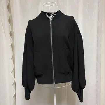 엘레강트 블랙 아우터