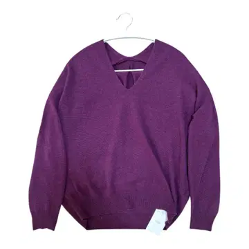 [택 포함 새상품] ViS 백크로스 V넥 니트 풀오버