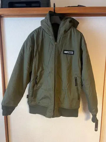 GRIP SWAY 올리브 후드 부착 점퍼