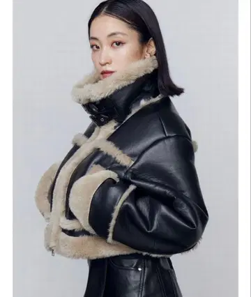 emoda 숏 페이크 무스탕 블루종