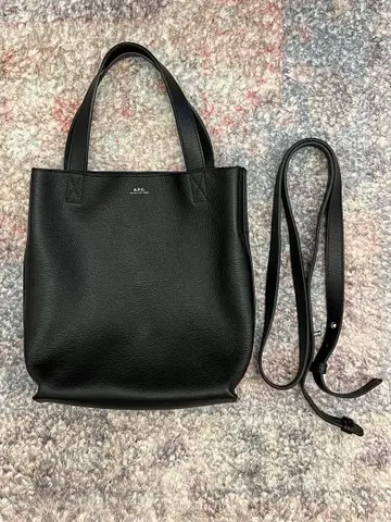 A.P.C. 숄더백 cabas maiko small