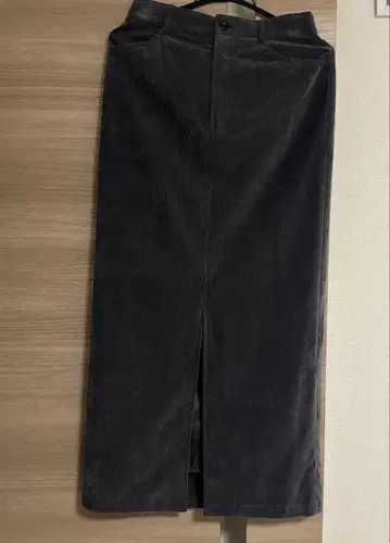 노리즈 소피 롱 스커트