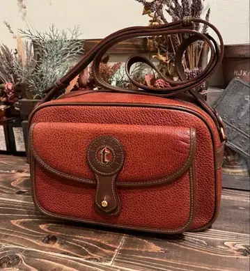 a.testoni 천연 가죽 숄더백 빈티지 이탈리아제