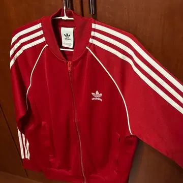 adidas 레드 집업 저지