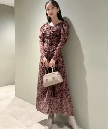 [ 새상품급 ] 스나이델*트리플 리본 튤 컷 원피스