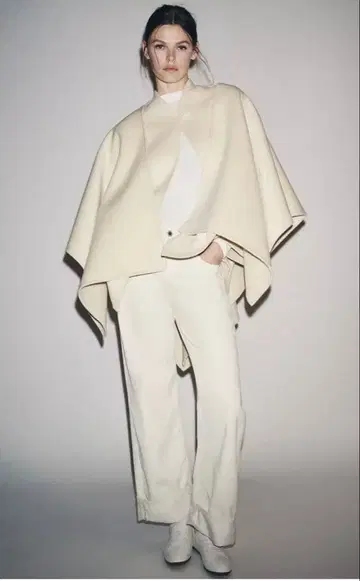 zara 울 케이프 코트 XS 완판템 더블 페이스 케이프 코트