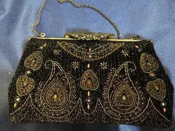 빈티지 비즈 자수 클러치백 체인 포함 가로 약 21cm 세로 11cm