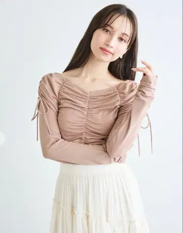 [릴리안캐럿] 개더 디자인 상의