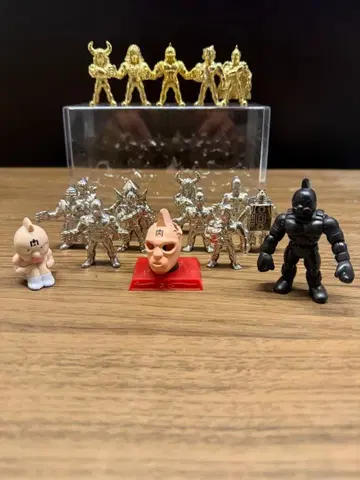 근육맨 가챠 피규어 졸업 세트