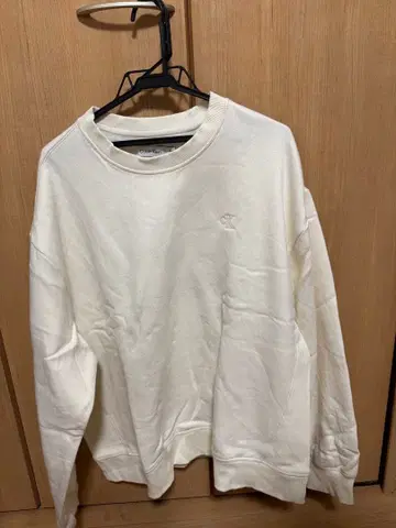 Calvin Klein 릴랙스 핏 트레이닝복 L/6 크림