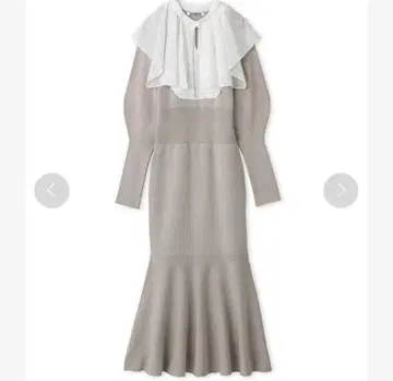 SNIDEL Sustainable 스퀘어 카라 니트 원피스 아이보리